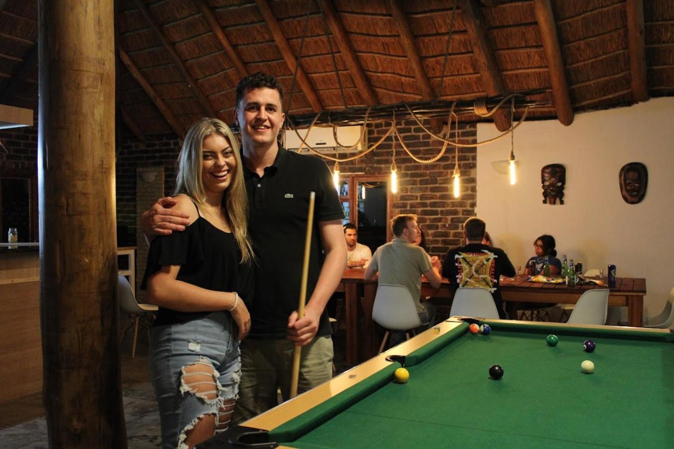 Kruger Park Hostel Marloth Park Exteriör bild